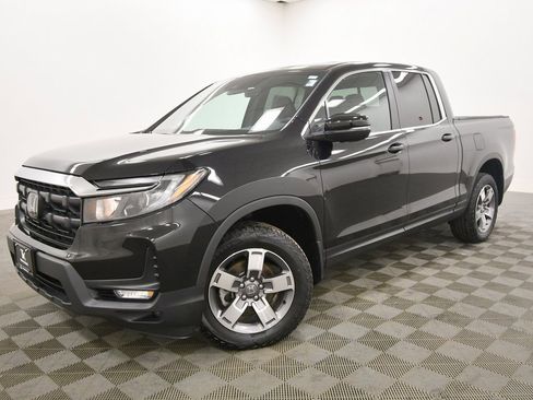 Certified 2024 Honda Ridgeline RTL image 2