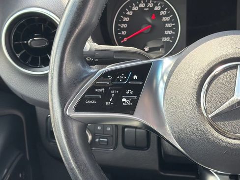 Used 2025 Mercedes-Benz Sprinter 2500 image 18