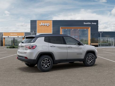 New 2026 Jeep Compass Trailhawk AWD/4WD image 4