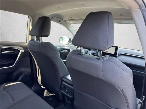Certified 2024 Toyota RAV4 XLE FWD image 22