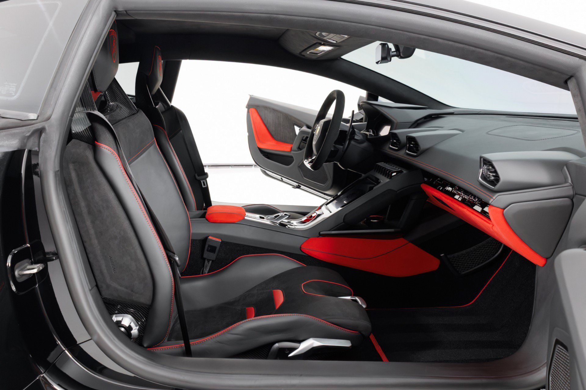 Used 2023 Lamborghini Huracan EVO RWD image 37