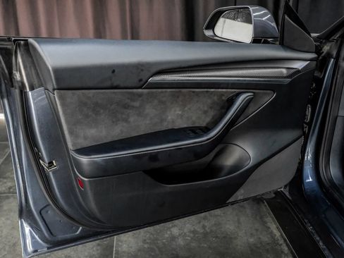 Used 2023 Tesla Model 3 Standard Range RWD image 46