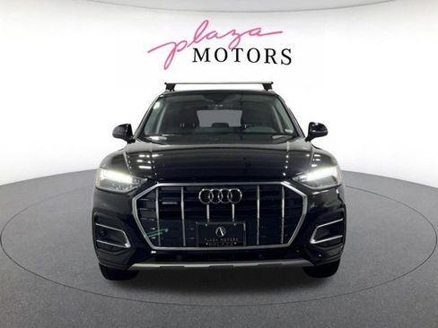 Certified 2023 Audi Q5 Premium AWD/4WD image 2