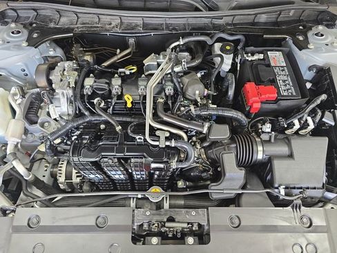 Certified 2024 Nissan Altima 2.5 SV FWD image 28