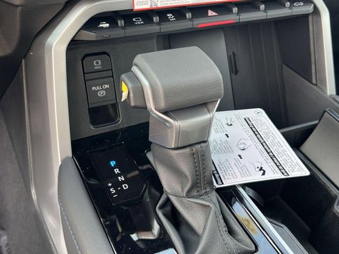 New 2025 Toyota Tundra Platinum image 17