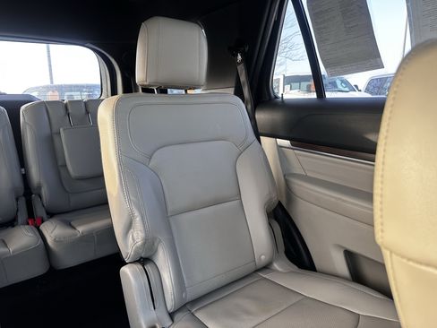 Used 2018 Ford Explorer Limited w/ Equipment Group 301A image 14