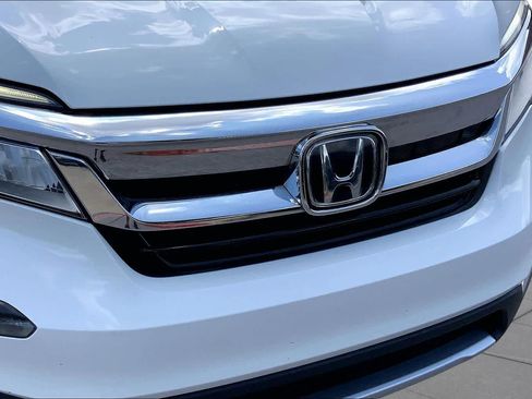 Used 2021 Honda Pilot Elite image 30