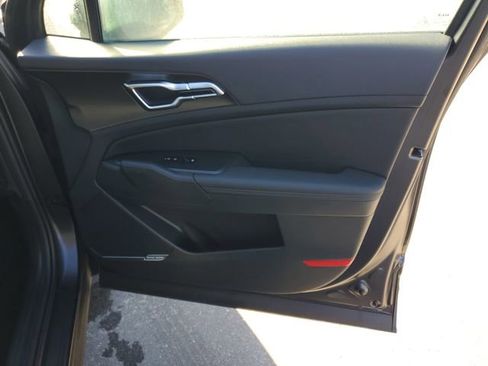 New 2026 Kia Sportage SX image 36