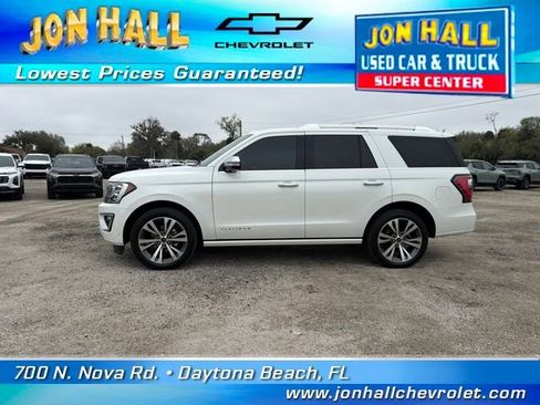 Used 2021 Ford Expedition Platinum image 4
