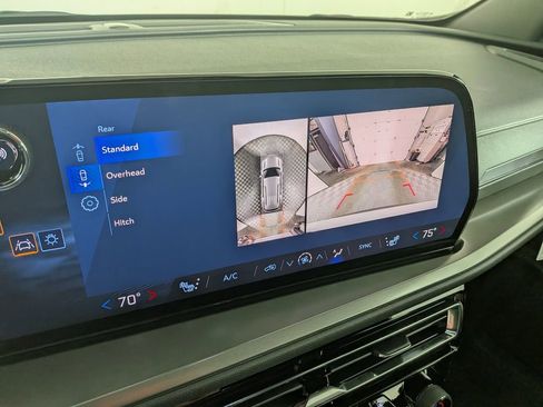 New 2026 Chevrolet Traverse LT w/ Driver Confidence Package image 26