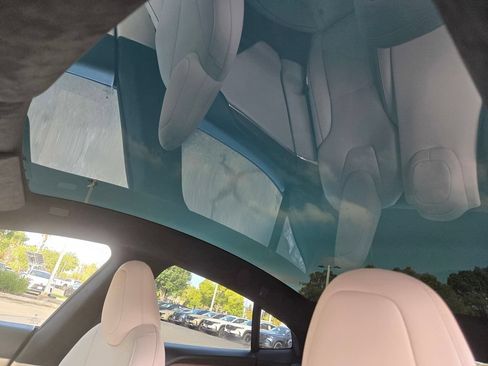 Used 2021 Tesla Model S Plaid AWD/4WD image 18