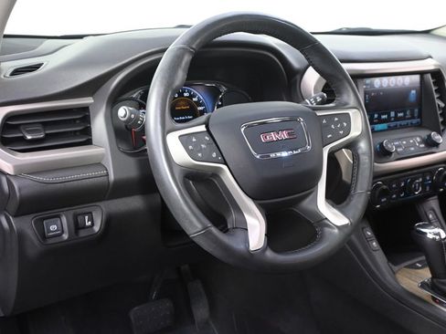 Used 2019 GMC Acadia Denali w/ Technology Package AWD/4WD image 12