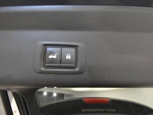 Used 2023 Mitsubishi Outlander SE AWD/4WD image 34