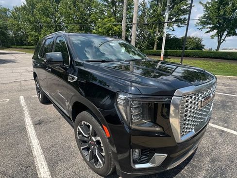 Used 2022 GMC Yukon Denali AWD/4WD image 9