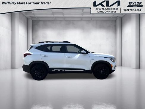 Used 2023 Kia Seltos Nightfall Edition AWD/4WD image 17