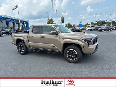 Certified 2026 Toyota Tacoma TRD Sport w/ TRD Sport Premium Package AWD/4WD image 4