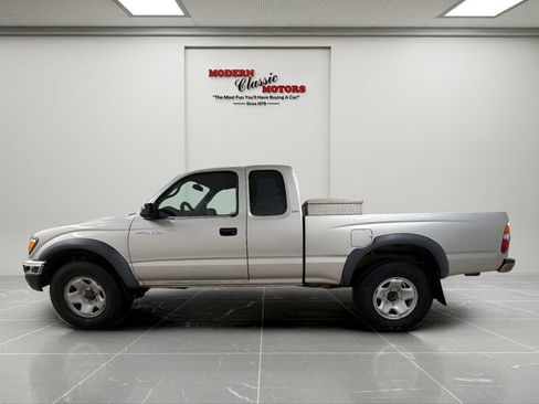 Used 2004 Toyota Tacoma 4x4 Xtracab V6 image 2