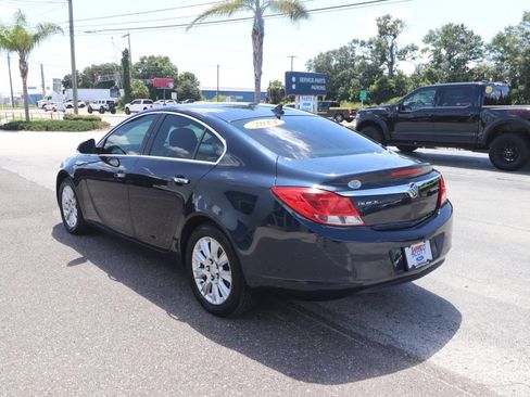 Used 2013 Buick Regal Premium FWD image 8