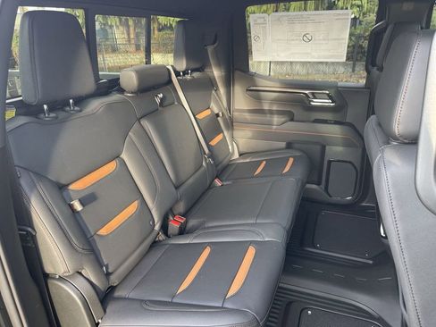 New 2026 GMC Sierra 1500 AT4 w/ AT4 Premium Package image 28