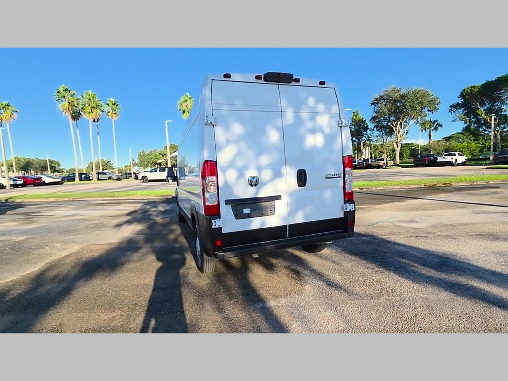 Used 2025 RAM ProMaster 2500 w/ Convenience Group FWD image 40