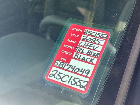 New 2025 Chevrolet TrailBlazer ACTIV w/ Convenience Package image 25