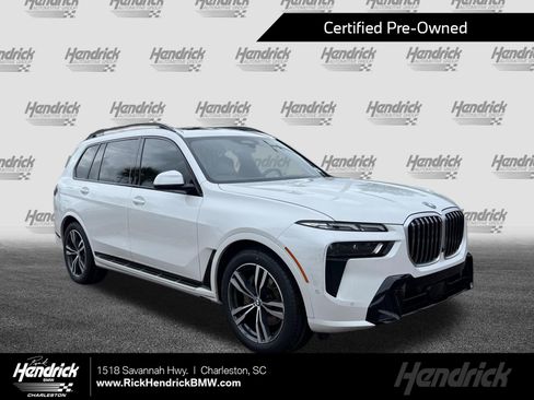 Used 2023 BMW X7 xDrive40i w/ M Sport Package AWD/4WD image 1