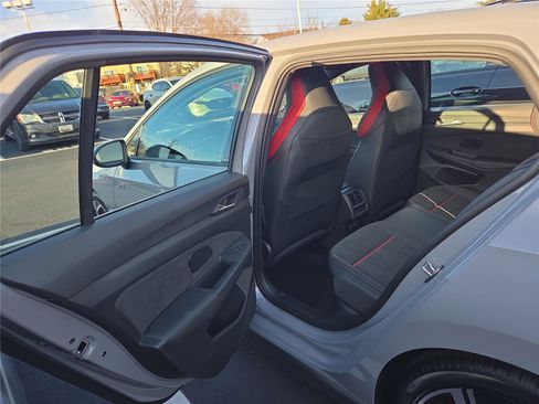 New 2026 Volkswagen GTI SE image 23