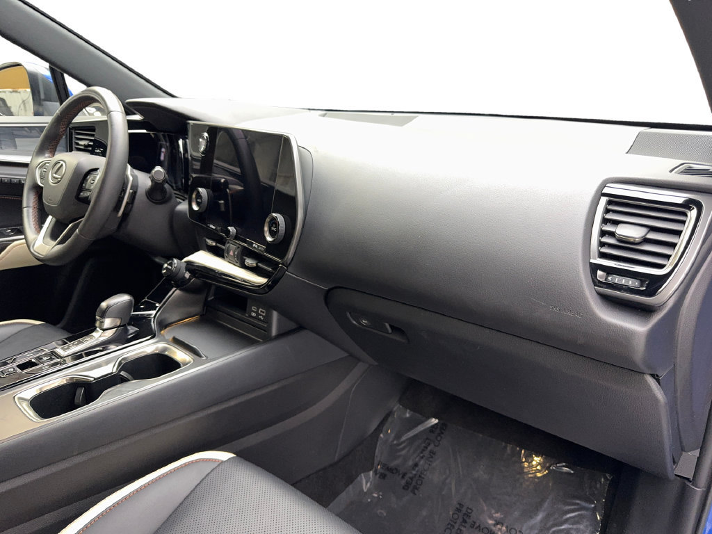 Used 2023 Lexus NX 250 FWD w/ Towing Package (2000 Lbs) image 54