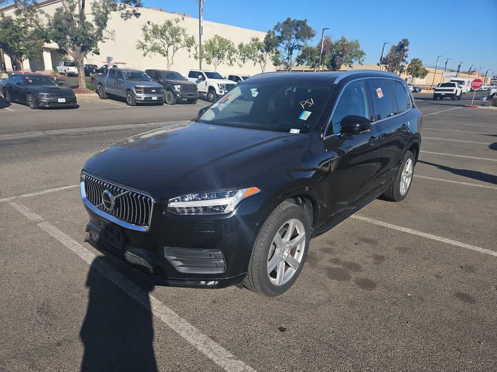 Used 2022 Volvo XC90 T5 Momentum AWD/4WD image 1