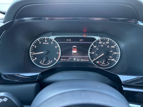 Used 2022 Nissan Pathfinder SL image 6