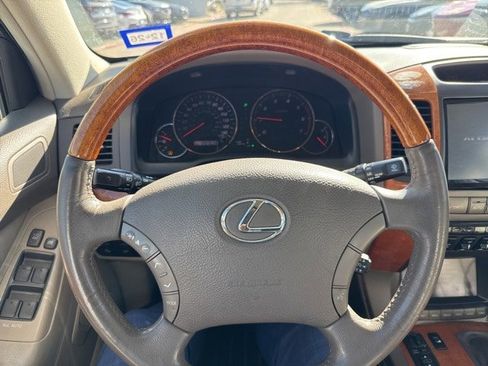 Used 2004 Lexus GX 470 image 9