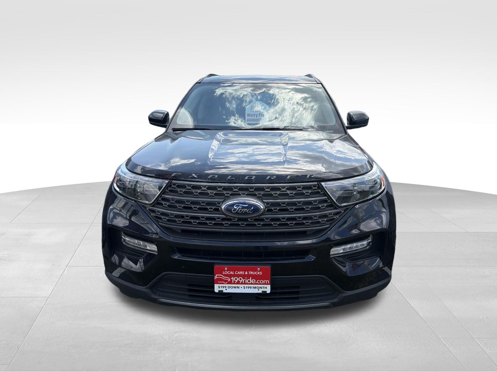 Used 2022 Ford Explorer XLT w/ XLT Sport Appearance Package AWD/4WD image 1