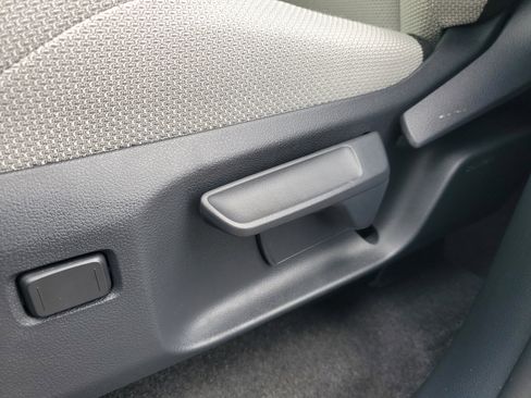 Used 2025 Toyota 4Runner SR5 image 10