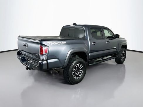 Used 2022 Toyota Tacoma TRD Sport AWD/4WD image 7