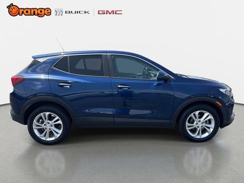 Used 2023 Buick Encore GX Preferred w/ Cold Weather Comfort Package FWD image 2