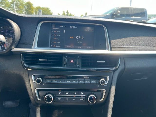 Used 2019 Kia Optima LX FWD image 16
