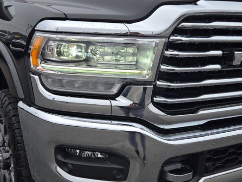 Used 2020 RAM 2500 Limited image 3