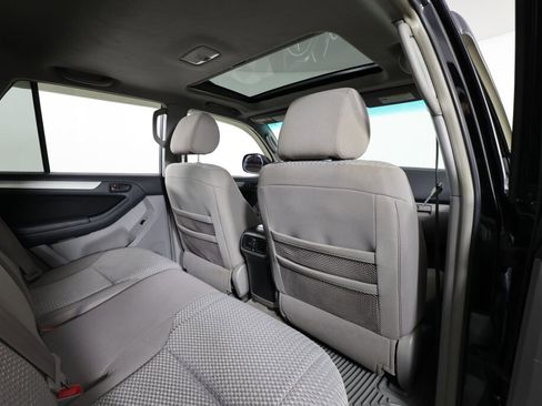 Used 2007 Toyota 4Runner SR5 image 19