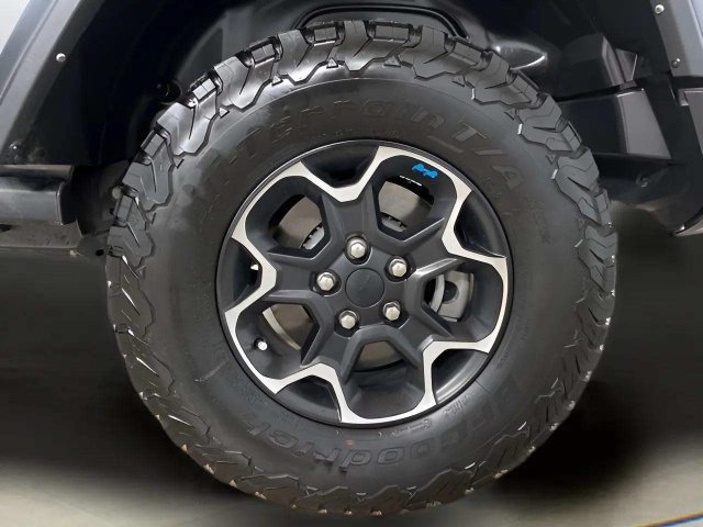 Used 2023 Jeep Wrangler Unlimited Rubicon 4xe AWD/4WD image 96