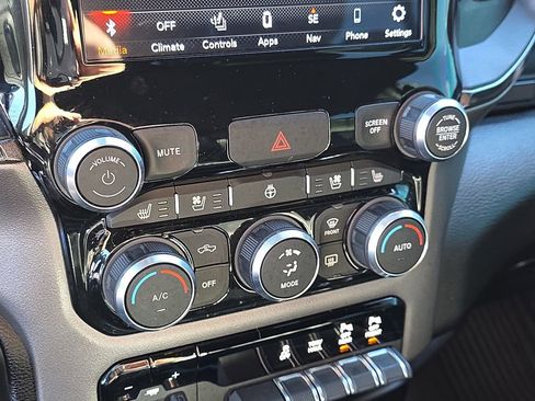 Used 2021 RAM 2500 Power Wagon image 24