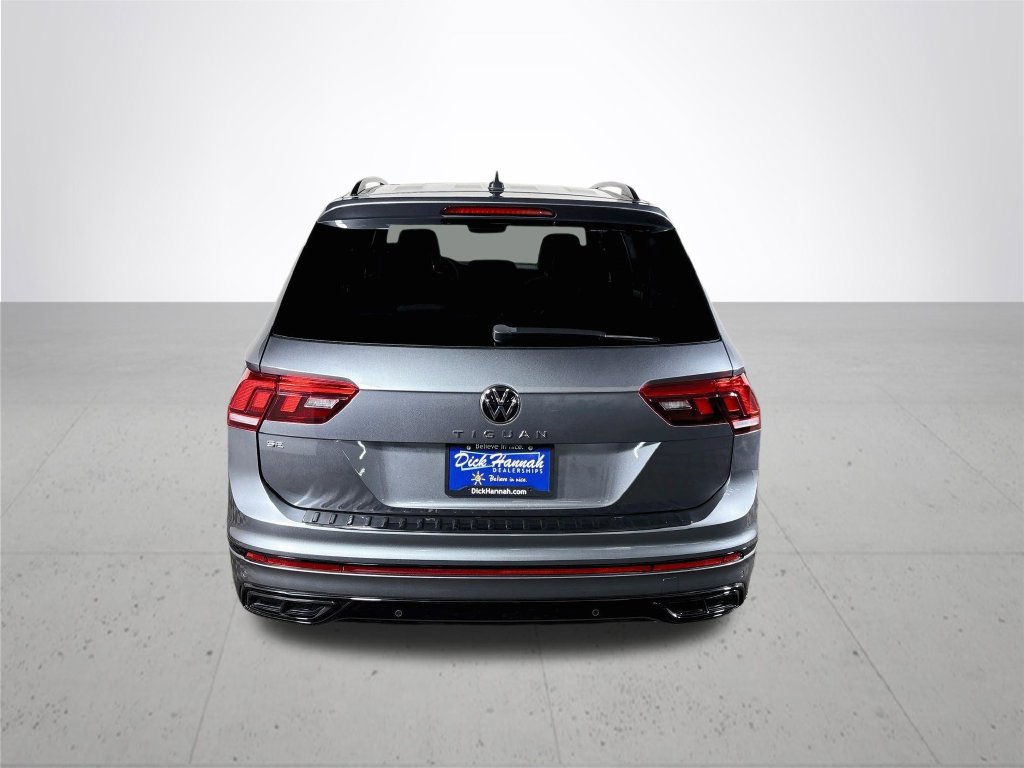 Certified 2023 Volkswagen Tiguan SE R-Line FWD image 8