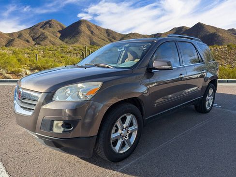 Used 2008 Saturn Outlook XR w/ Premium Trim Package image 11