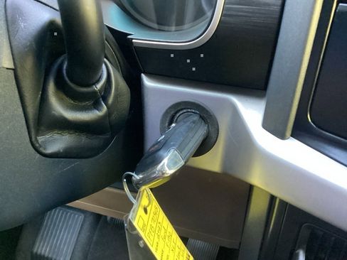 Used 2023 Ford F150 XLT image 55