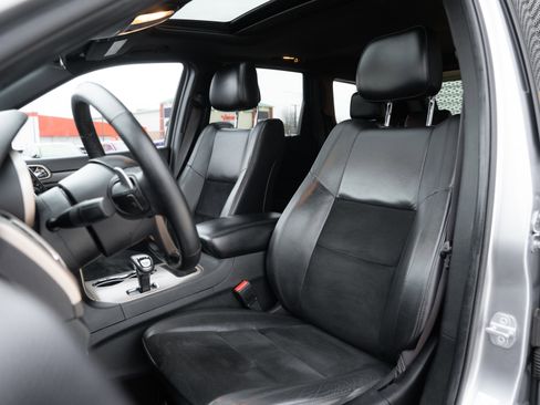 Used 2014 Jeep Grand Cherokee Altitude image 20