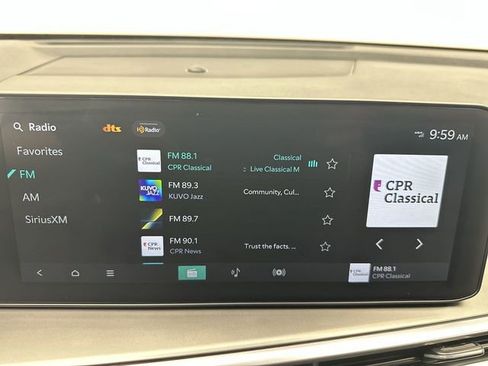 Used 2025 Kia Sorento EX image 16