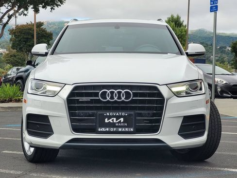 Used 2017 Audi Q3 2.0T Premium Plus w/ Premium Plus Package AWD/4WD image 2