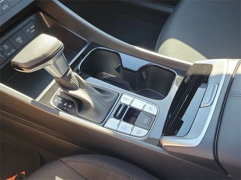 New 2026 Hyundai Tucson SE image 13