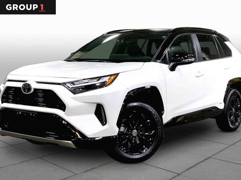 Certified 2025 Toyota RAV4 XSE w/ Weather Package AWD/4WD image 1