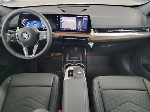 Certified 2025 BMW X1 xDrive28i w/ Convenience Package image 7