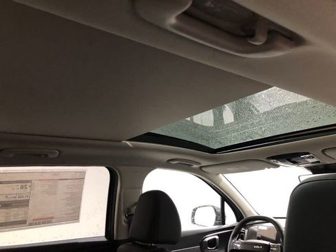 New 2026 Kia Sorento S w/ S Panoramic Sunroof Package FWD image 11